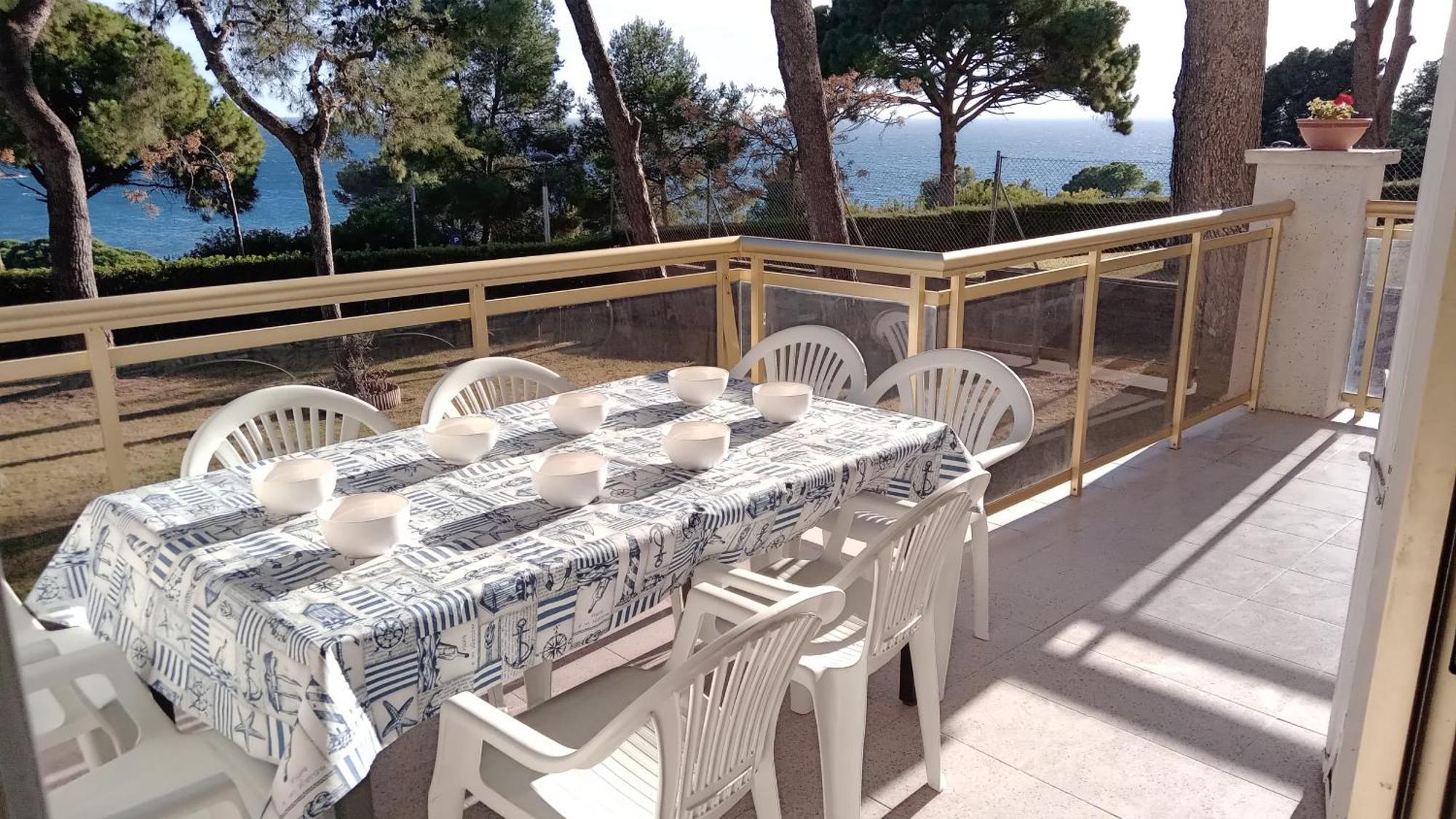 Beach & Flowers Free Parking Salou Buitenkant foto